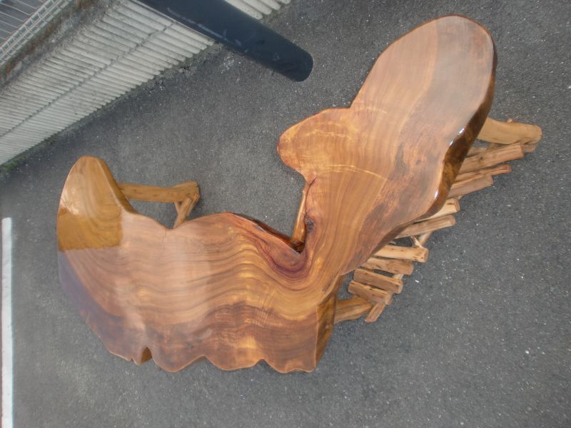 画像: 楠の椅子